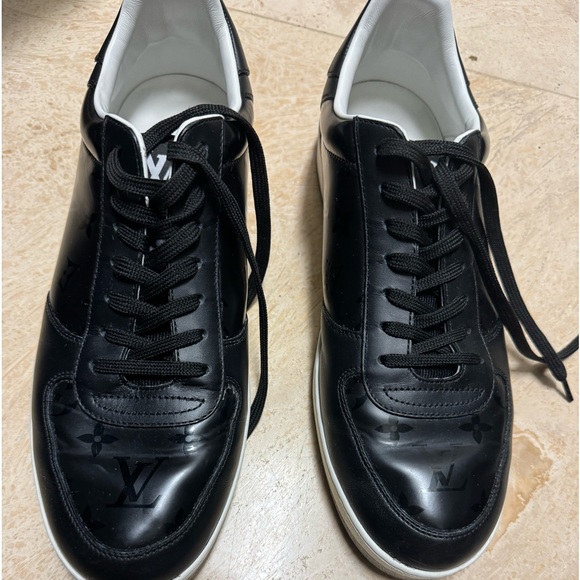 Louis Vuitton Black and White Sneakers - Picture 1 of 8
